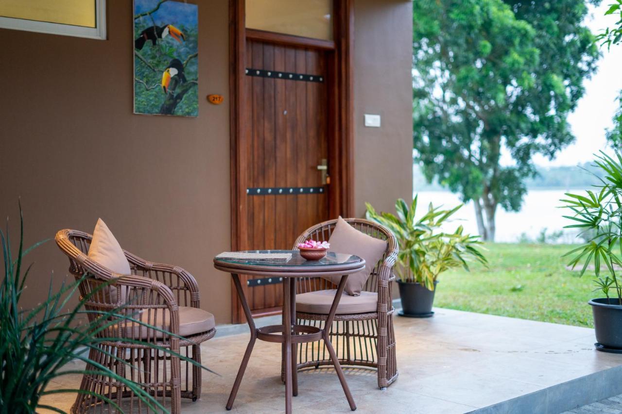 Birds Resort Hambantota Exterior photo