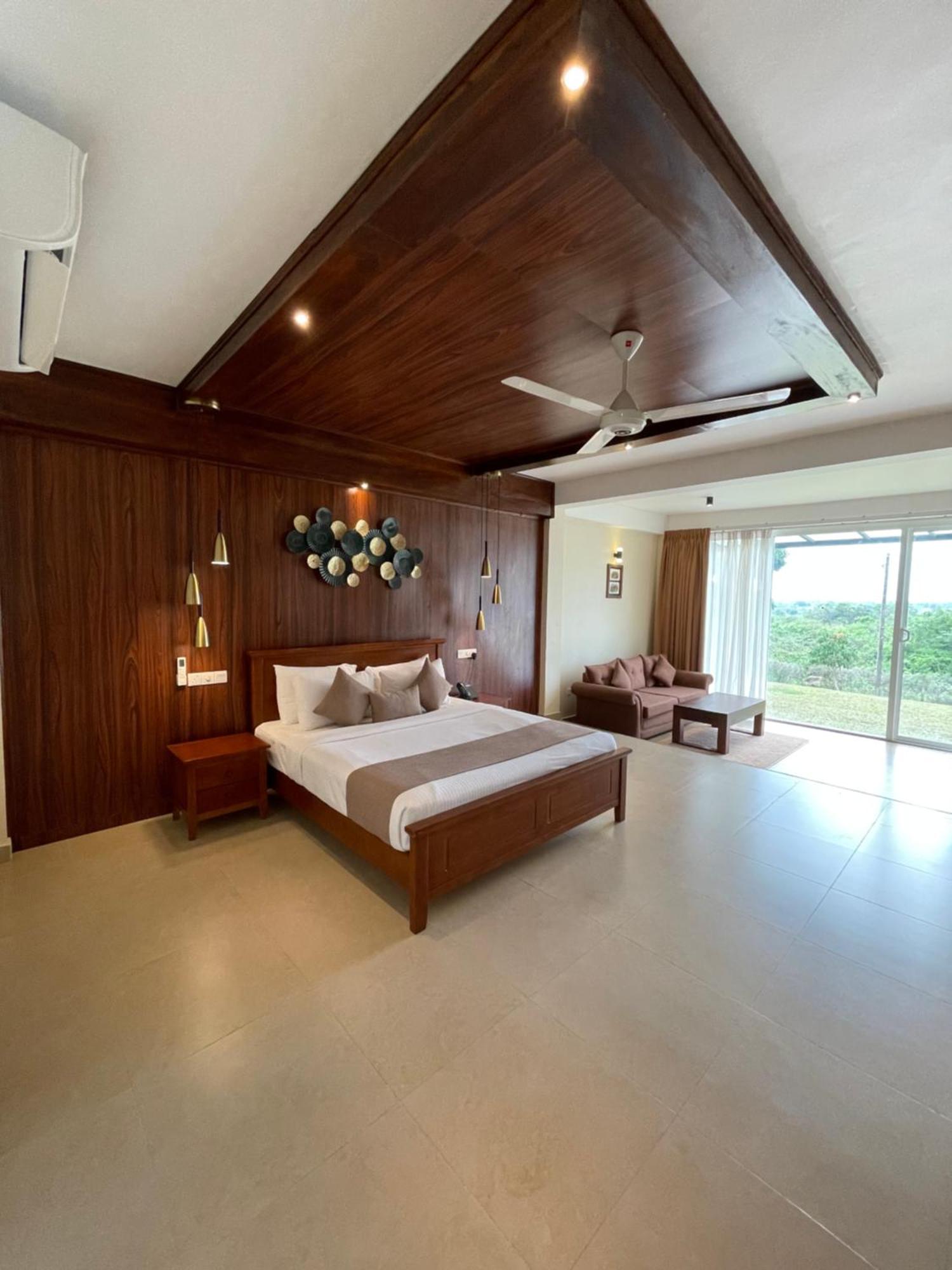 Birds Resort Hambantota Exterior photo